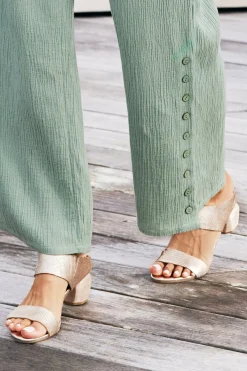 Soft Surroundings Antelope Amelia Textured Sandal
