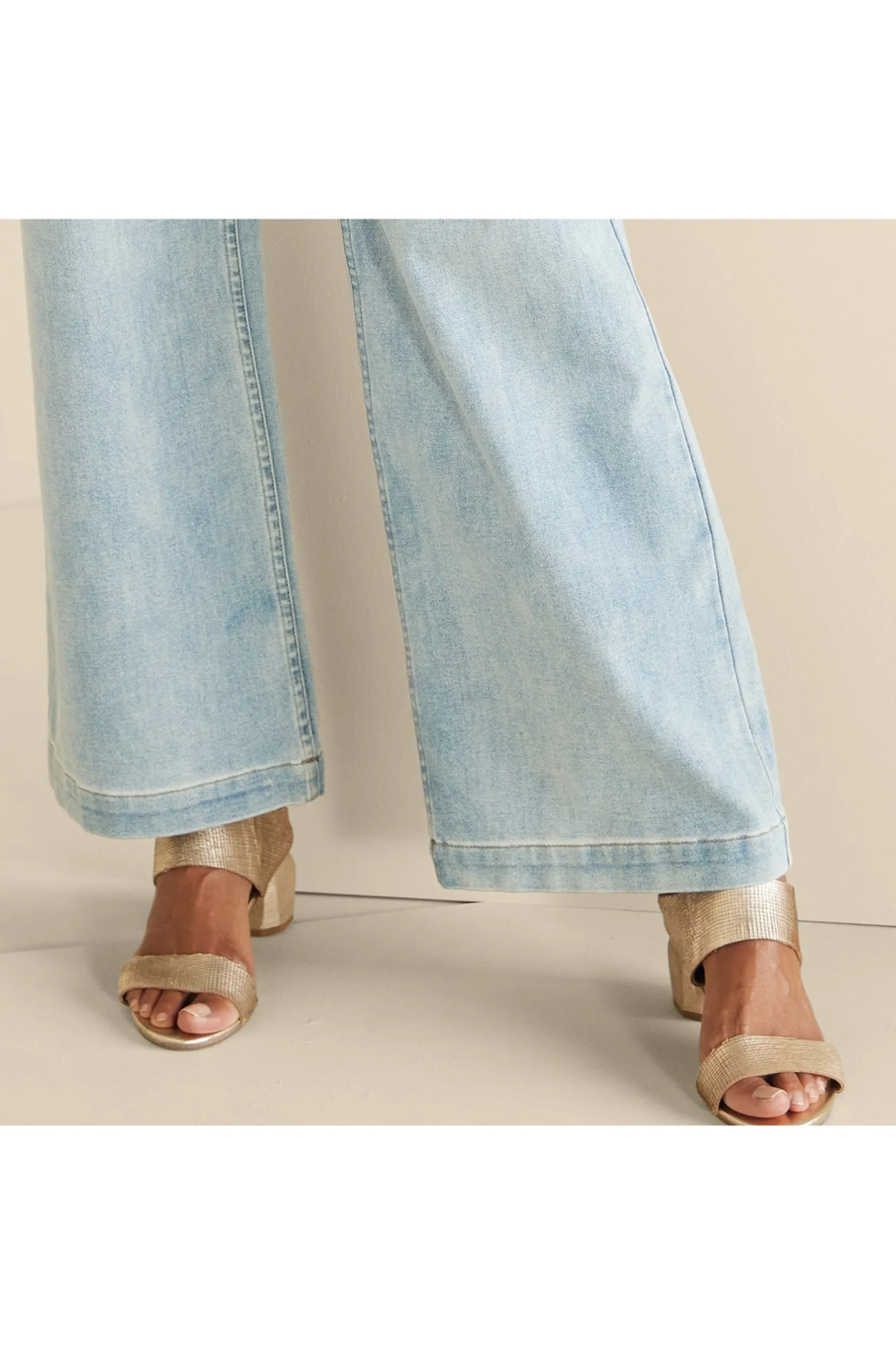 Soft Surroundings Antelope Amelia Textured Sandal