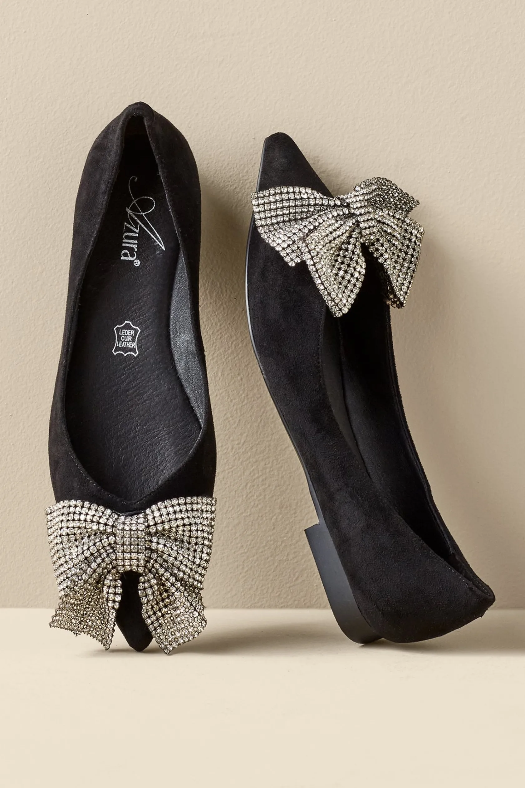 Soft Surroundings Azura Adularia Bow Flat