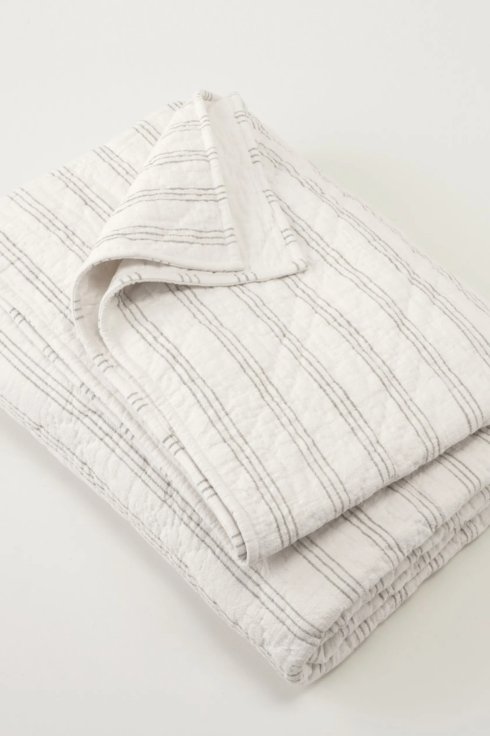 Soft Surroundings Grayson Cotton Quilt