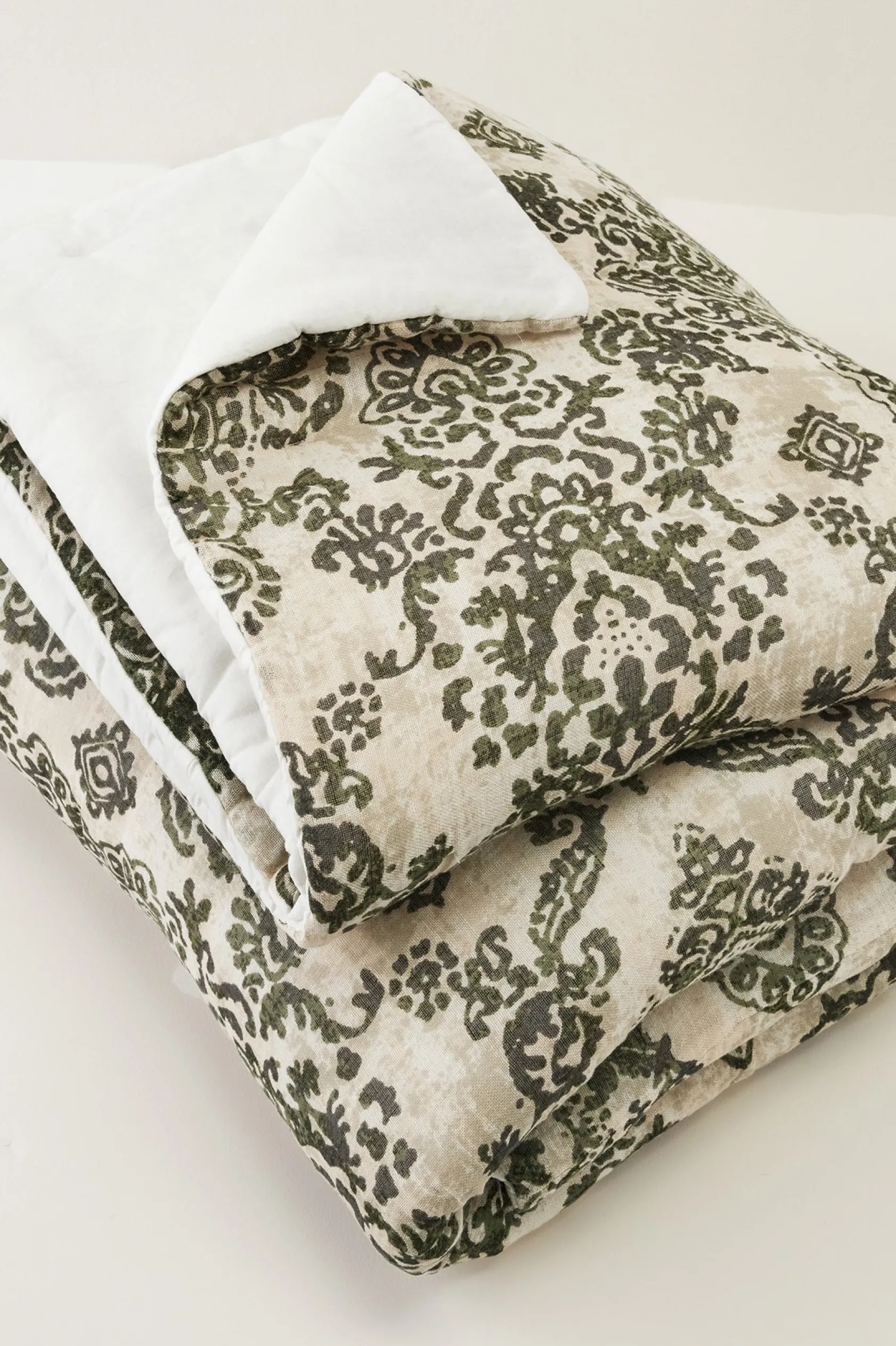 Soft Surroundings Haley Linen Printed Comforter