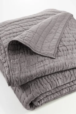Soft Surroundings Nicolette Crinkle Quilt