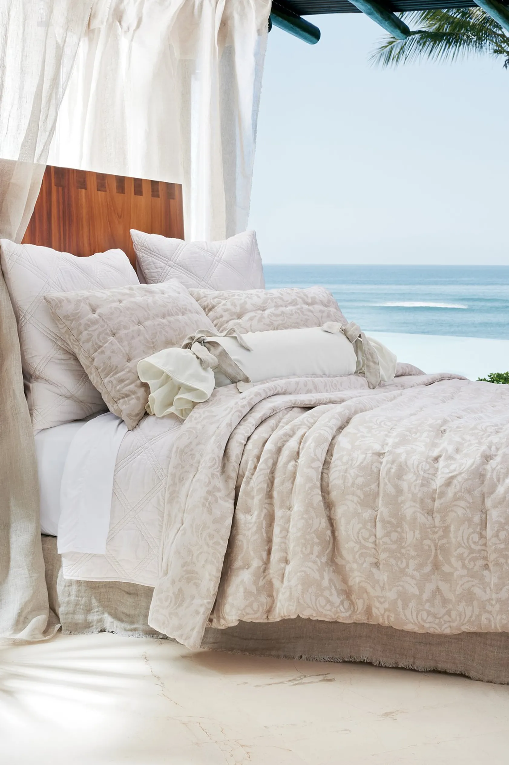 Soft Surroundings Toluca Diamond Quilt