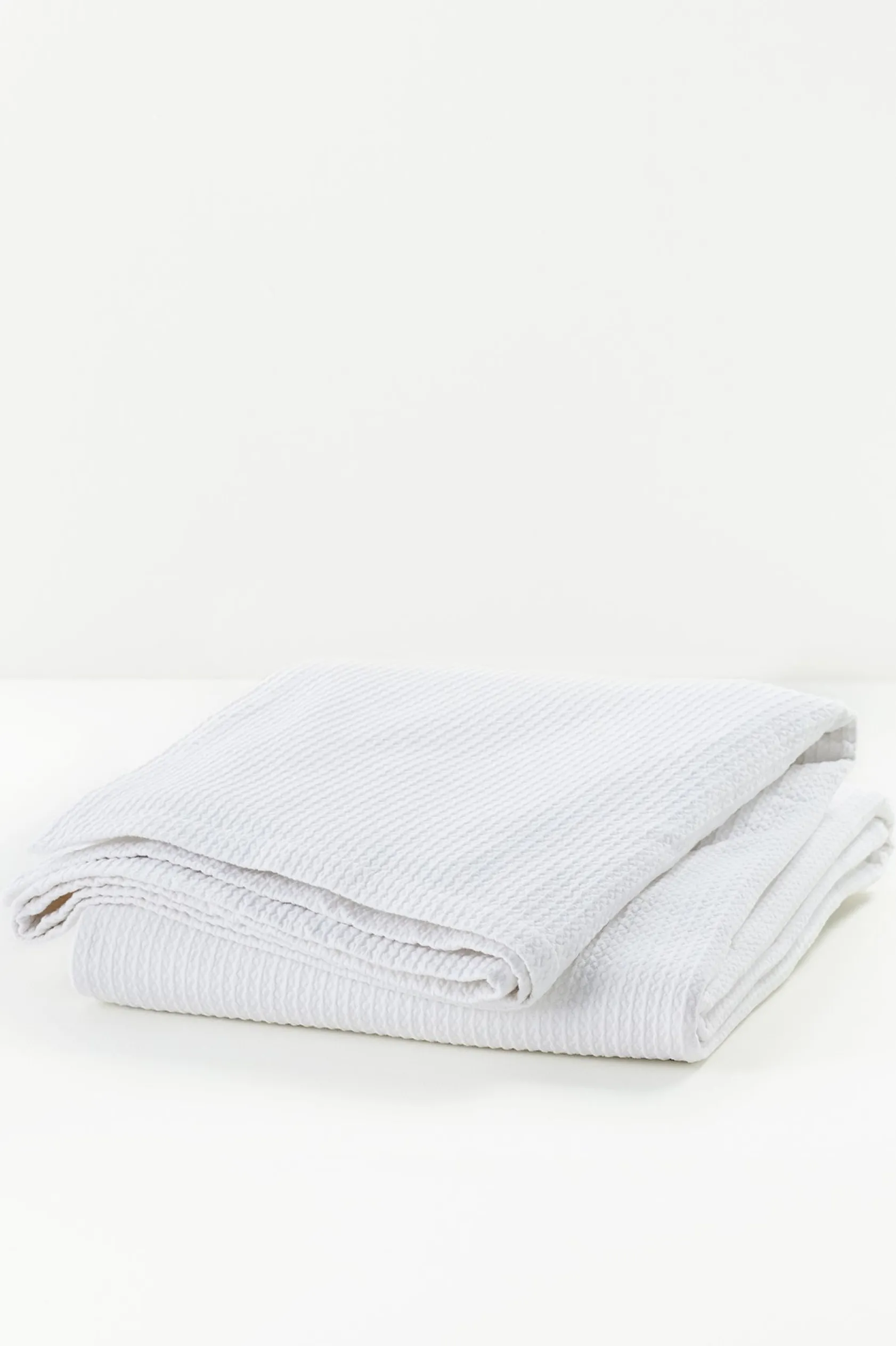 Soft Surroundings Waffle Matelassé Quilt